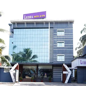 **** Hotel Luxora And India
